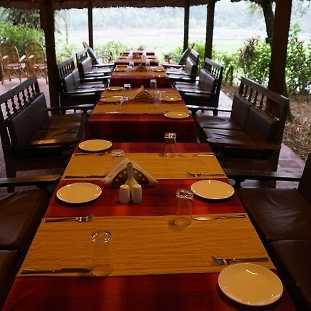 Soma Birds Lagoon Hotel Kotamangalam Eksteriør billede
